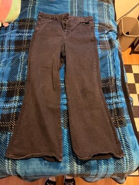 Women's Black Flared Jeans - Classic High Waist American Eagle